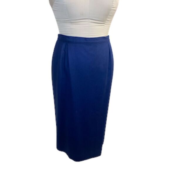 Pendleton Wool 2-Piece Blazer/Skirt Suit Navy Blue Sz. 14 Vintage. - Picture 6 of 8